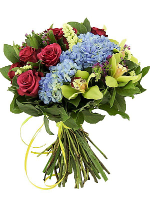 картинка, фото Букет из роз, орхидей и гортензии от MarketFlowers.ru